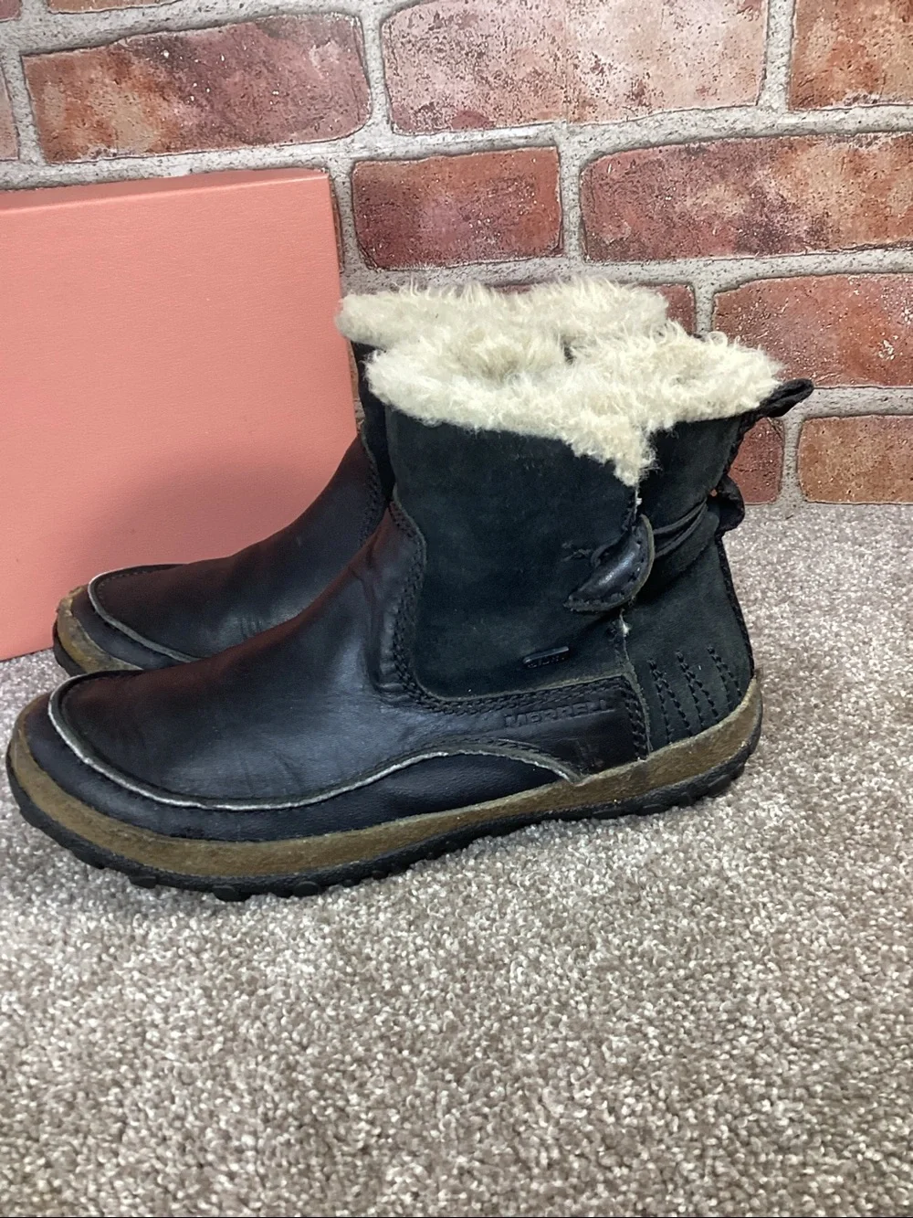 Merrell Tremblant Womens pull on Polar winter boots size 7.5
